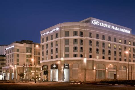 crowne plaza hotel booking