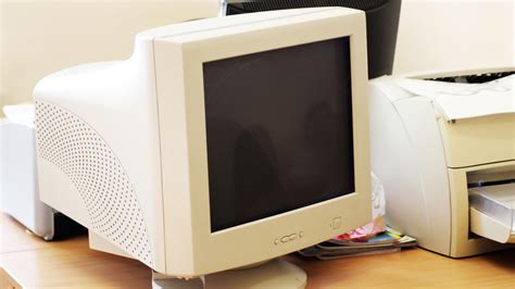 crt computer monitor