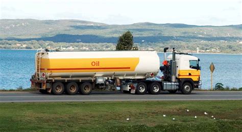 crude oil tanker truck