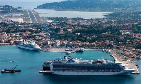 cruise port in corfu greece