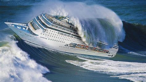 cruise ship hit by huge waves