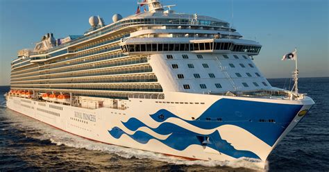 cruise ship travel to mexico