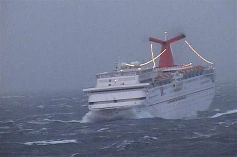 cruise ships affected by hurricane