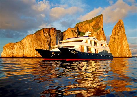cruise to the galapagos