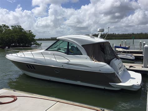 cruisers yachts 420 sports coupe