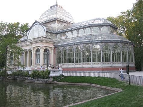 crystal palace in madrid