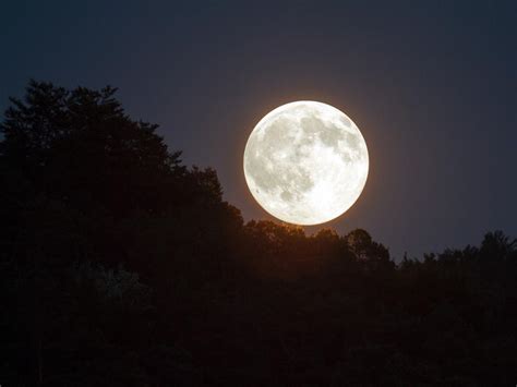 cuando es la luna llena de octubre