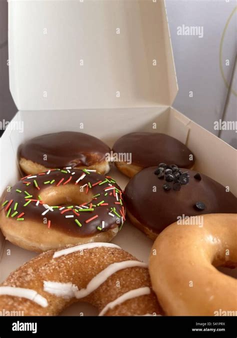 cuantas donas vende krispy kreme al dia