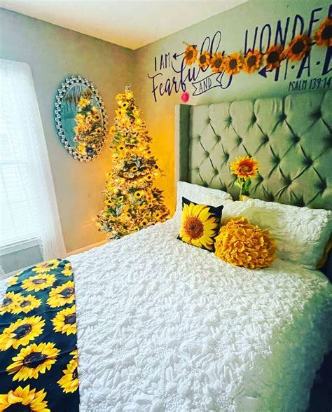 Cuarto Decorado Con Flores