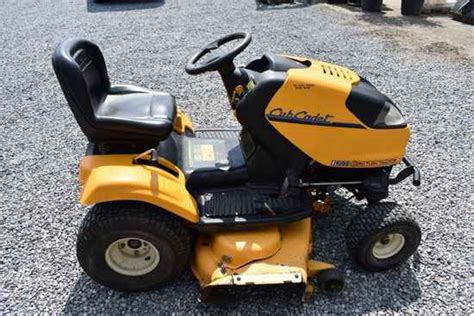 Technical Specifications and Data for Cub Cadet LTX 1050 KW Tractor