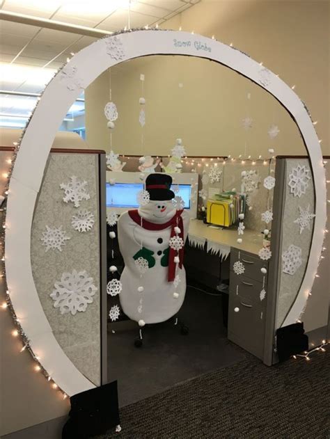 Cubicle Christmas Decorations: Tips And Ideas For 2023