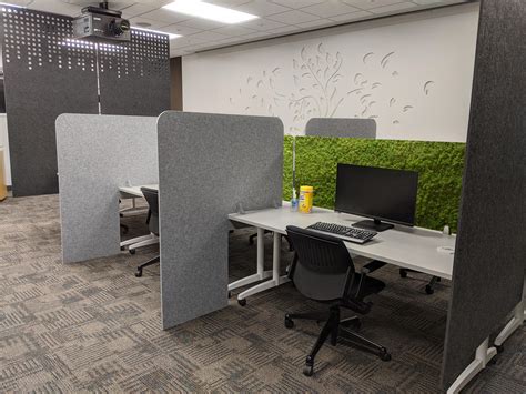 Cubicle Wall Installation