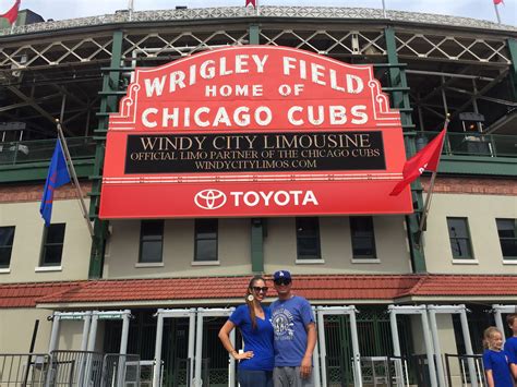 cubs tours of wrigley field
