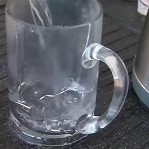 jangan cuci gelas set dengan air panas