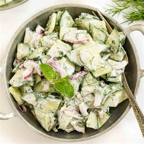 cucumber salad with tzatziki sauce