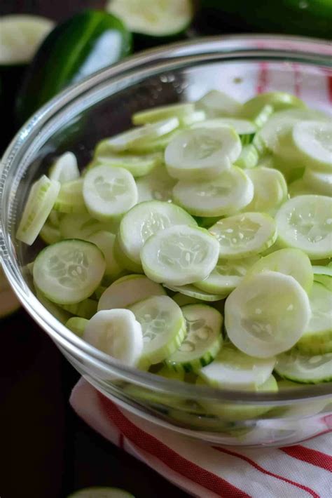 Cucumbers And Onions In Balsamic Vinegar