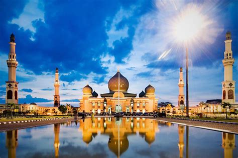 Cultural Changes in Indonesian Mosques