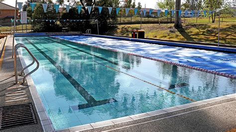 cumberland council swimming pools
