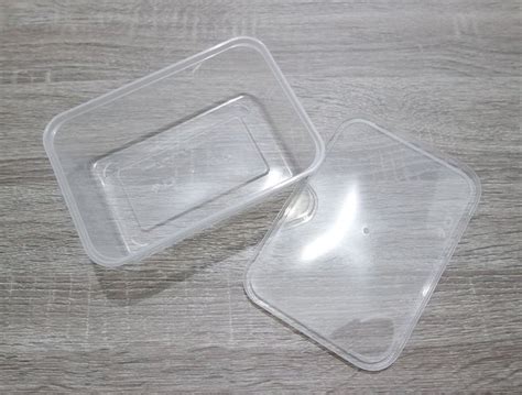 Cup Plastik Kotak, Si Canggih Dan Unik Yang Sudah Terkenal Di Jaksel!