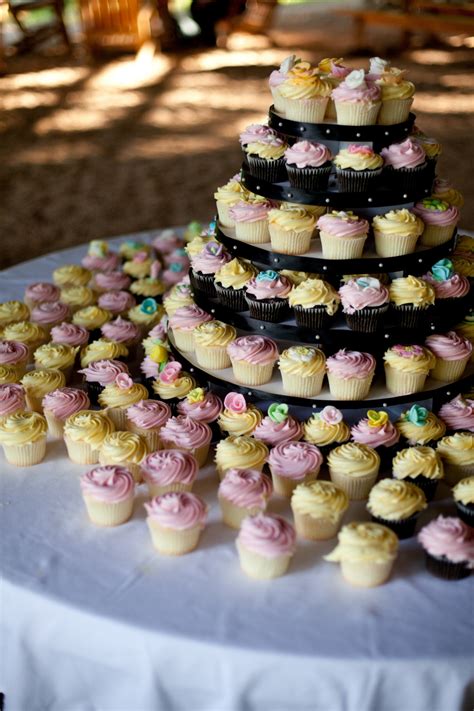 IMG_1256 Fall wedding cupcakes, Rustic cupcake display, Wedding