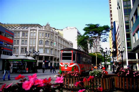 curitiba rua das flores