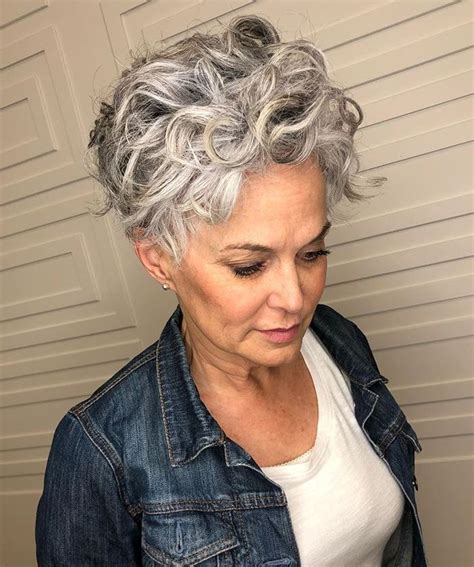 The Curly Gray Hair Styles Over 50 Trend This Years