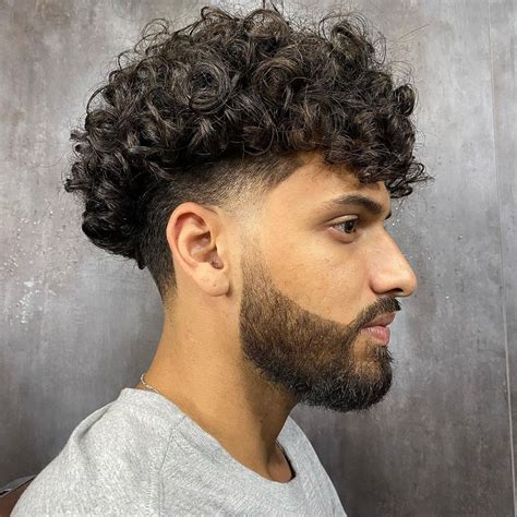 Curly Taper