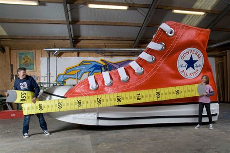 current world record for largest shoe size