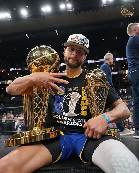curry 2022 champion picture