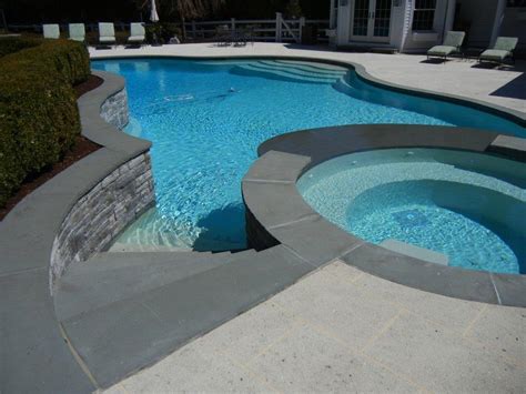 Curved Bluestone Pool Coping