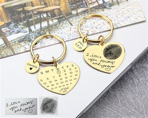 Custom Calendar Date Keychain