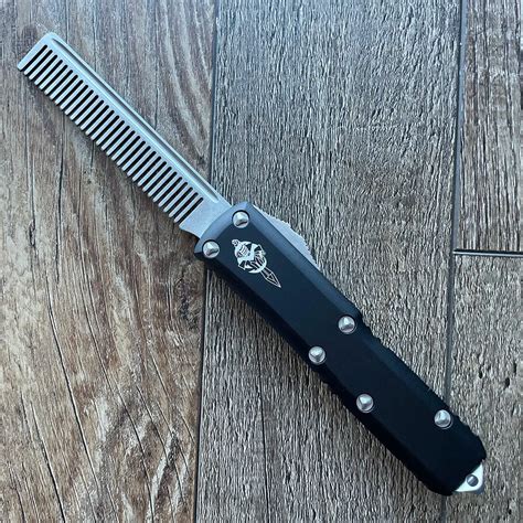 custom comb