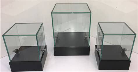 Custom Glass Display Cases