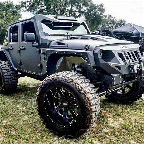 custom jeep wrangler unlimited pictures