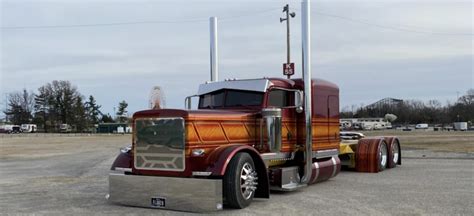 Custom Peterbilt 379