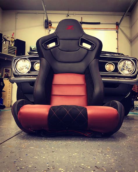custom racing car seats