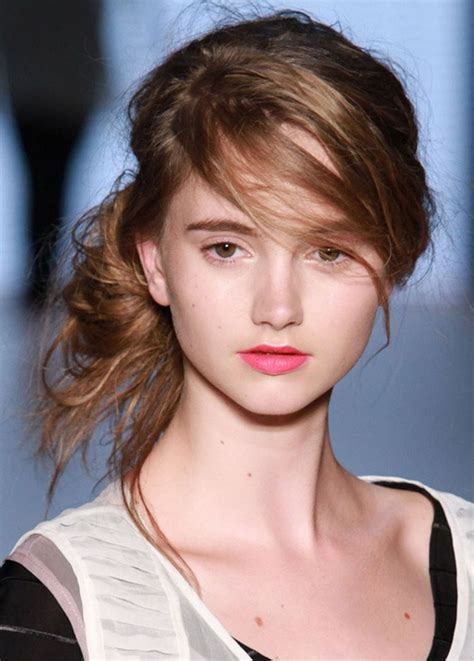 Cute Messy Hairstyles: Trending Styles In 2023