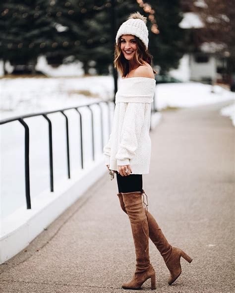 Cute winter outfits skirt, Winter clothing Buttoned Skirt Outfits