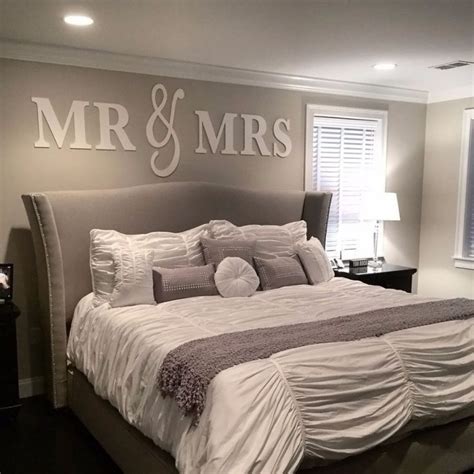 How to Decorate a Master Bedroom Bedroom decor, Bedroom