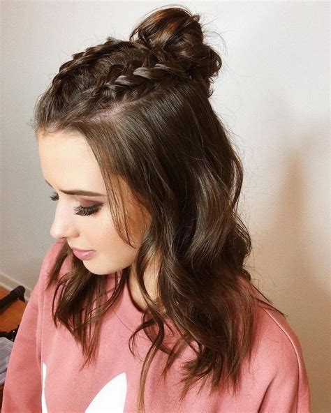 Perfect Cute Easy Hairstyles For Medium Hair For School Trend This Years