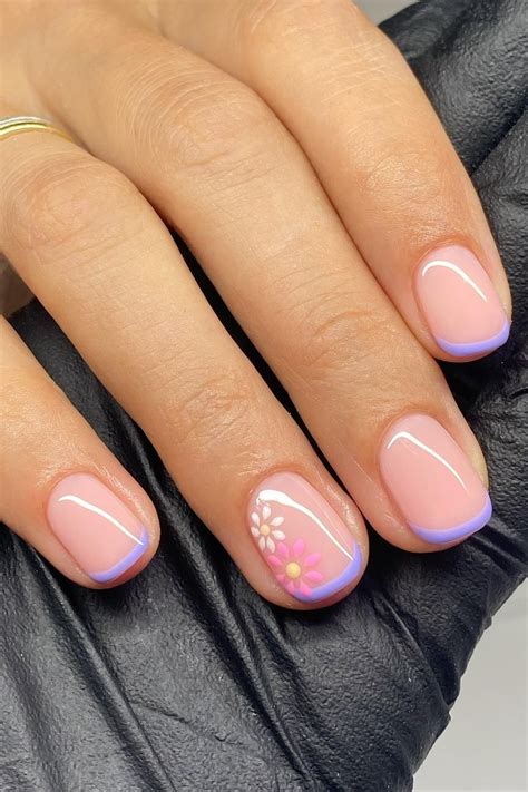 The Ultimate Guide to Cute Easy Nail Tip Designs for the Fashion-Forward Girl