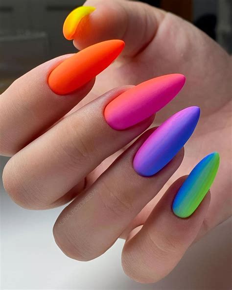 cute gradient nail designs
