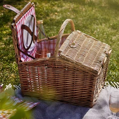 Cute Picnic Basket Set