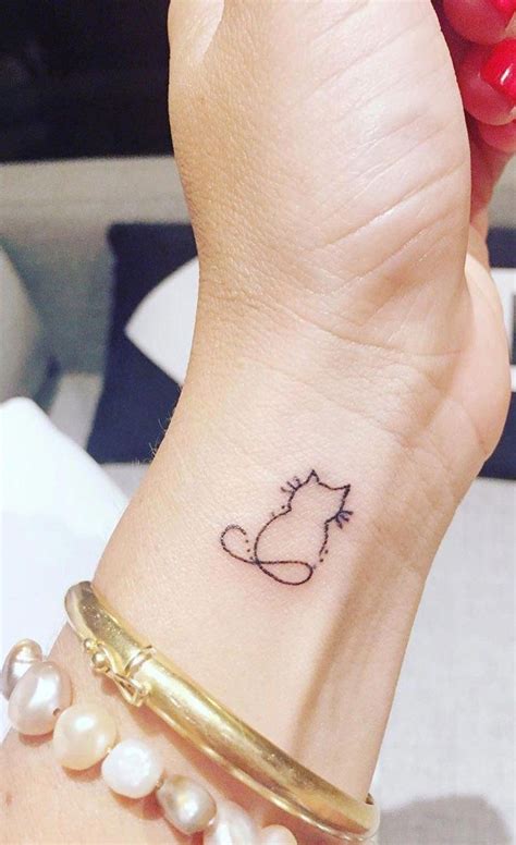 Cute Simple Cat Tattoos