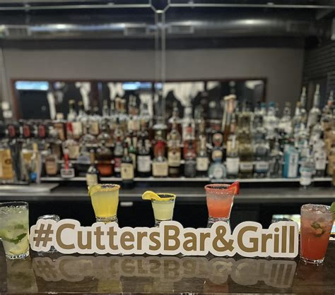 Cutter's Bar & Grill Photos