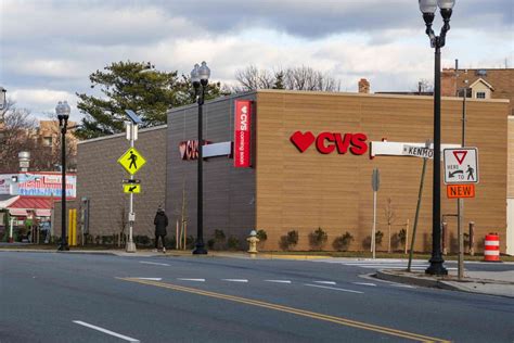 cvs in brick