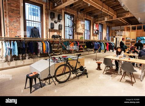 Cycle Clothing Stores