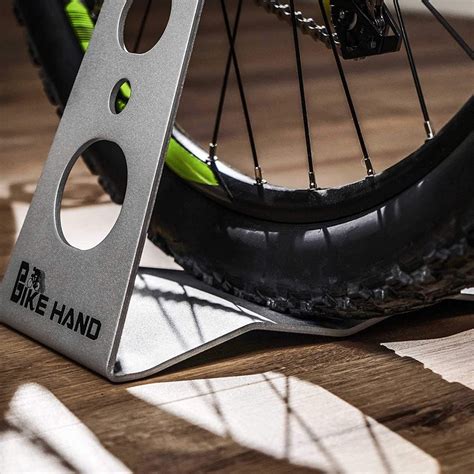Cycle Rear Wheel Stand