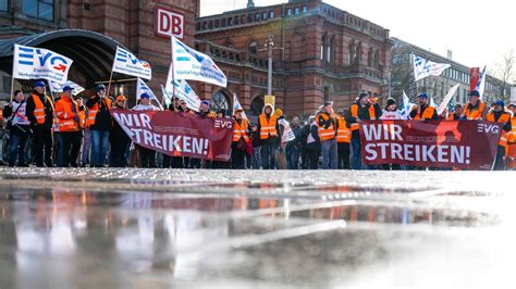 D-Bahn-Streik 2021: Auswirkungen, Aktuelle Entwicklungen und Tipps für Reisende