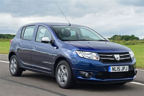 dacia sandero 2015